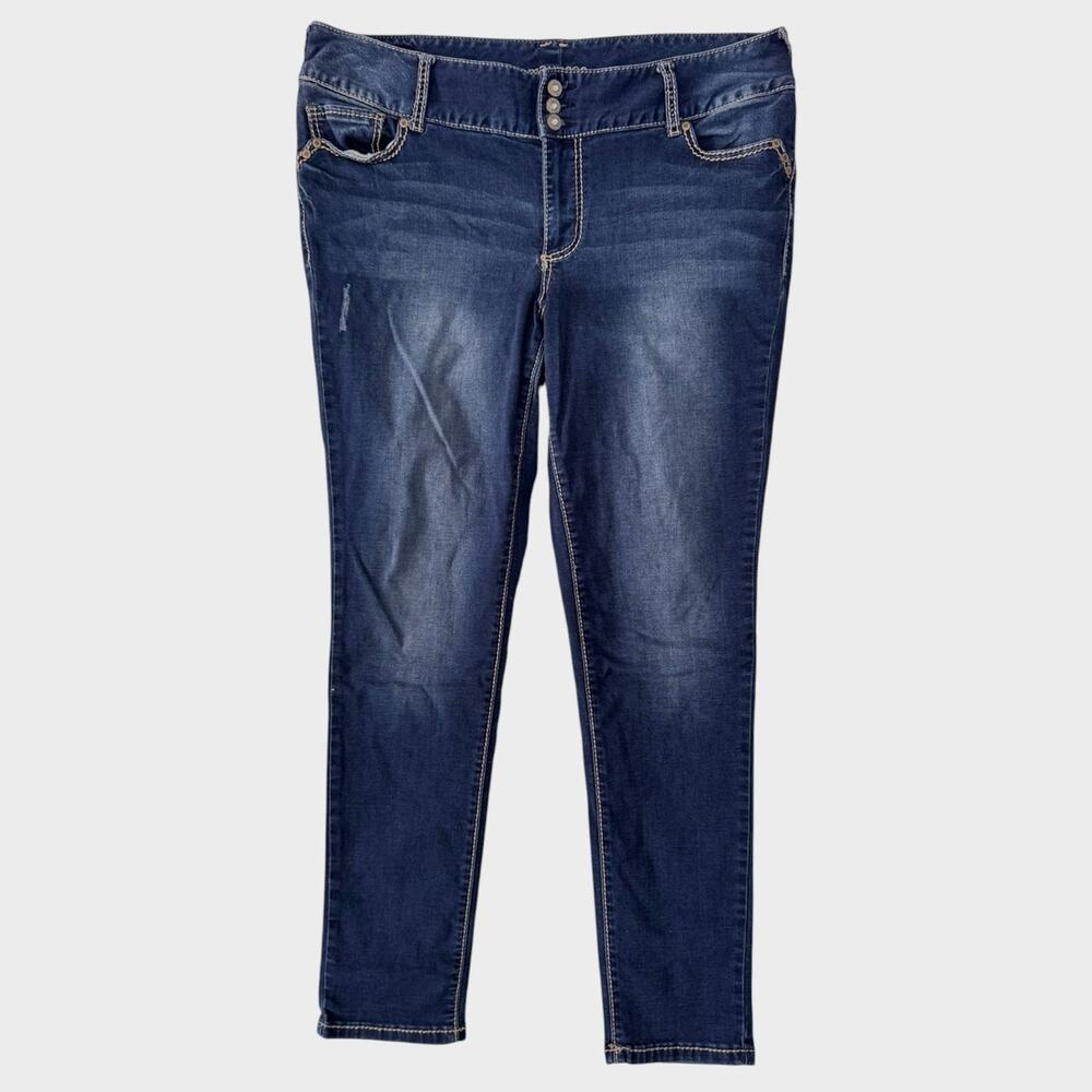 Maurices 18 Regular Blue Denim Jeans